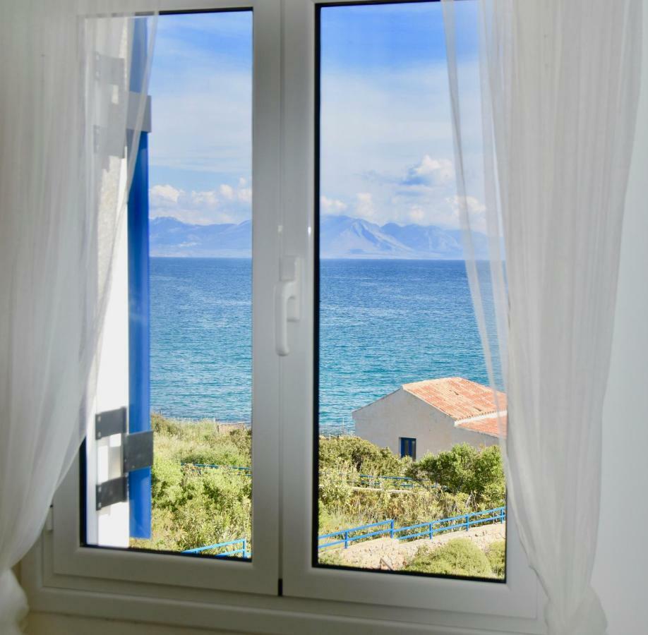 Sempreviva Sea Houses Diakofti Exterior photo